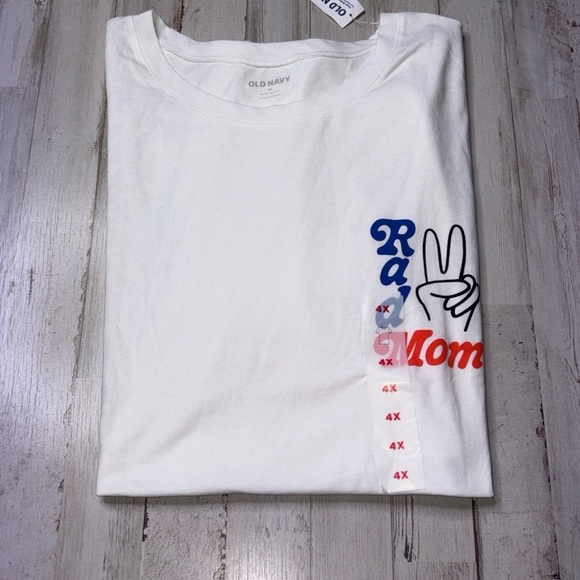Old Navy Tops - Old Navy Women’s Size 4x White Cotton (Rad Mom)- T-shirt NWT!